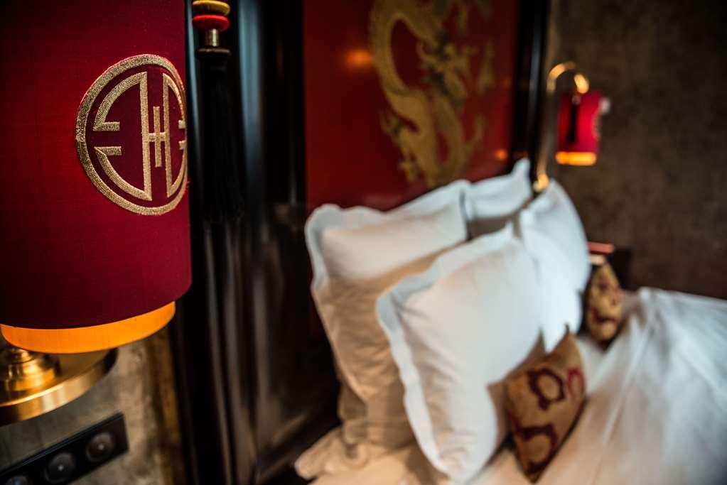 Buddha-Bar Hotel Prague Room photo